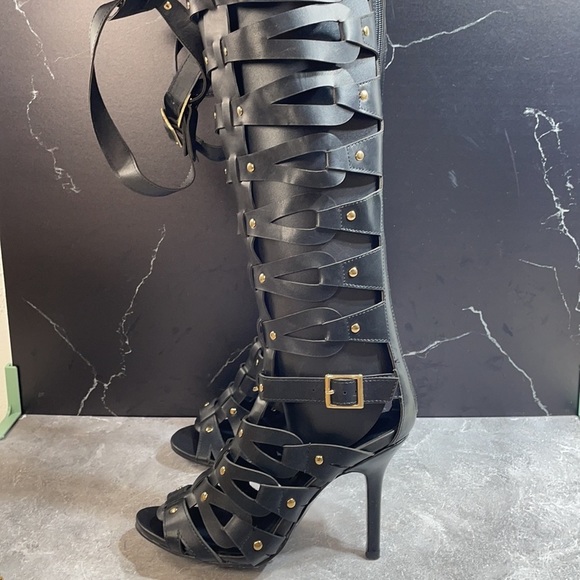 TimeTang Strap Heels Black Size 6.5m - Picture 3 of 9